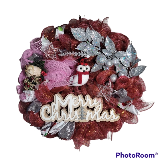 Merry Christmas Owl Pink Fantasy Wreath - Picture 1 of 4